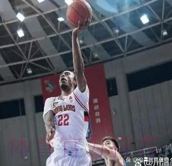 奇葩！登场7分钟，得分+篮板没犯规多，球迷：打不了CBA但能打国家队